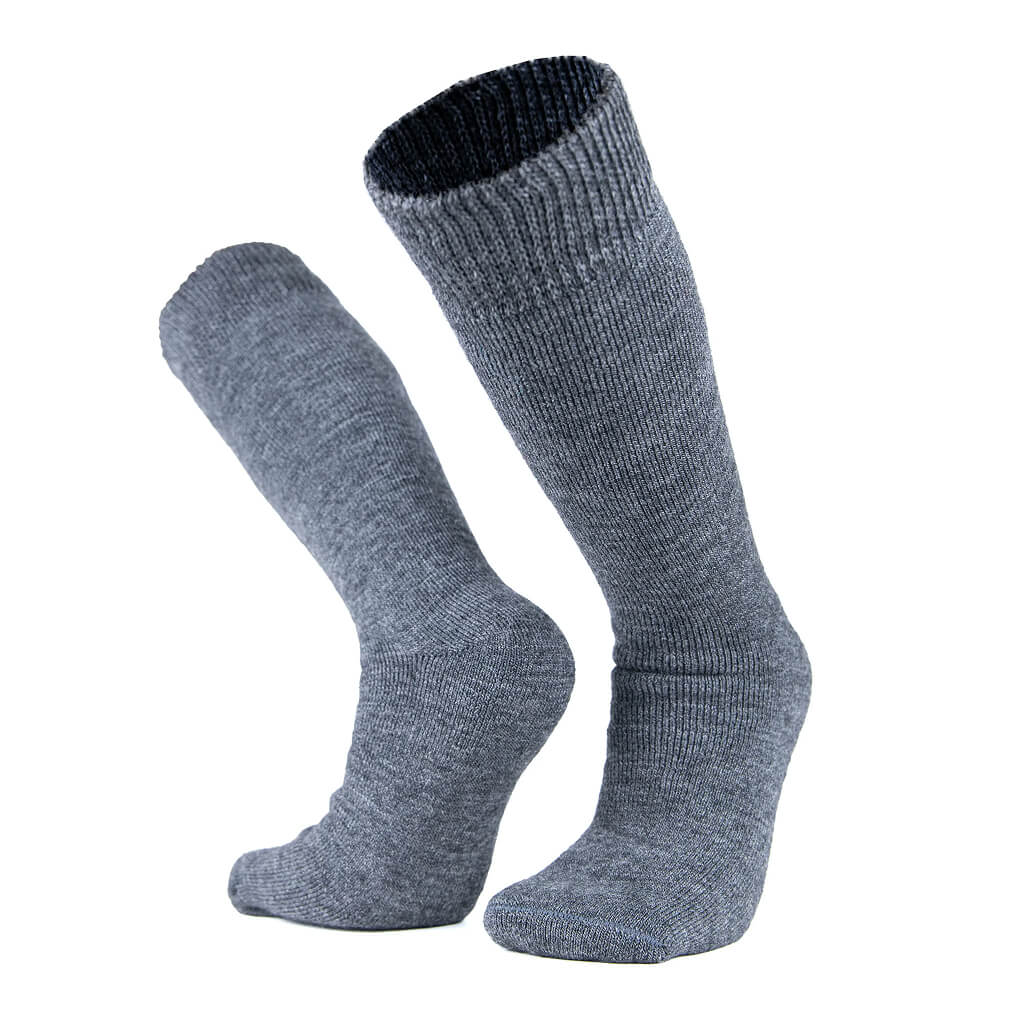 Graue Alpaka Thermosocken für Menschen, die unter kalten Füßen leiden